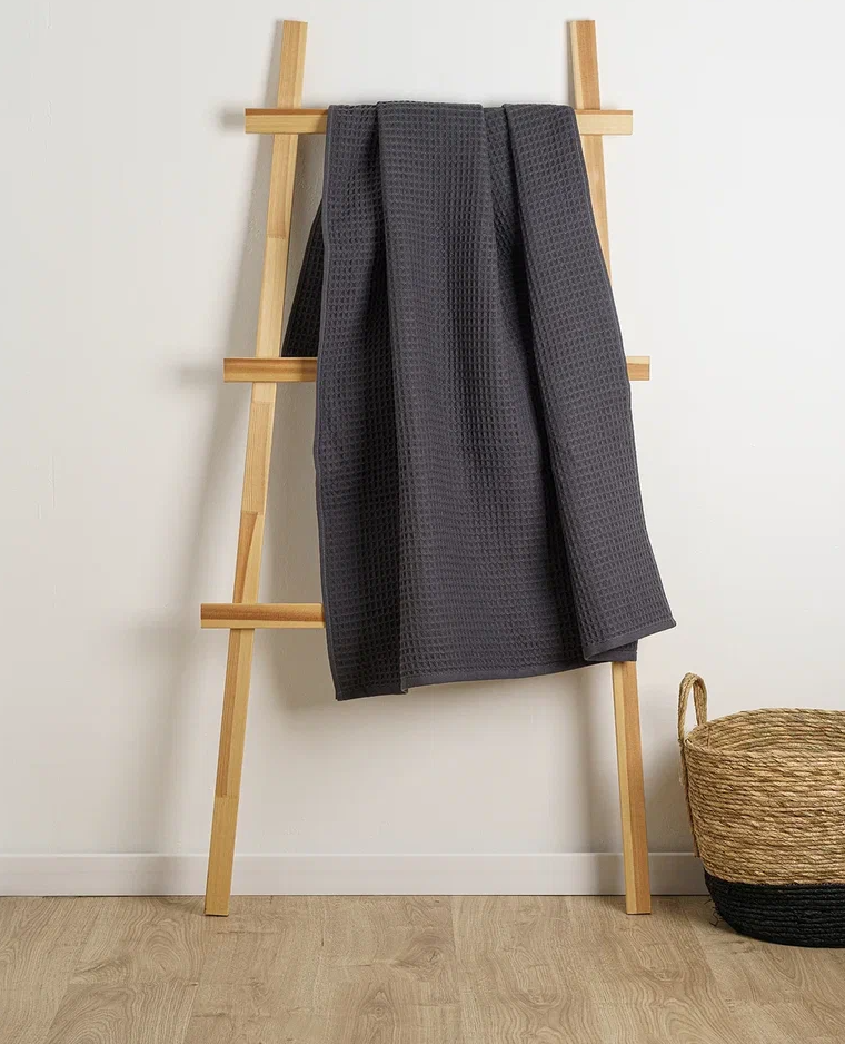 Полотенце вафельное 100x150 ˮCottonika.13х10ˮ,темно-серый в строительных магазинах СтройГрад