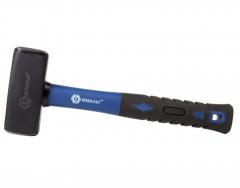 Кувалда КОБАЛЬТ 1 500 гр., фибергласовая рукоятка, длина рукоятки 280 мм (240-959) в строительных магазинах СтройГрад