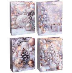 Пакет подарочный ˮМорозный денекˮ 18*24*8.5 см, микс в строительных магазинах СтройГрад
