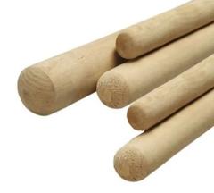 Черенок для грабель деревянный шлифованный d24(28)мм 1400мм в строительных магазинах СтройГрад