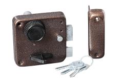 Замок накладной с защелкой ЗНЗА-1 в строительных магазинах СтройГрад