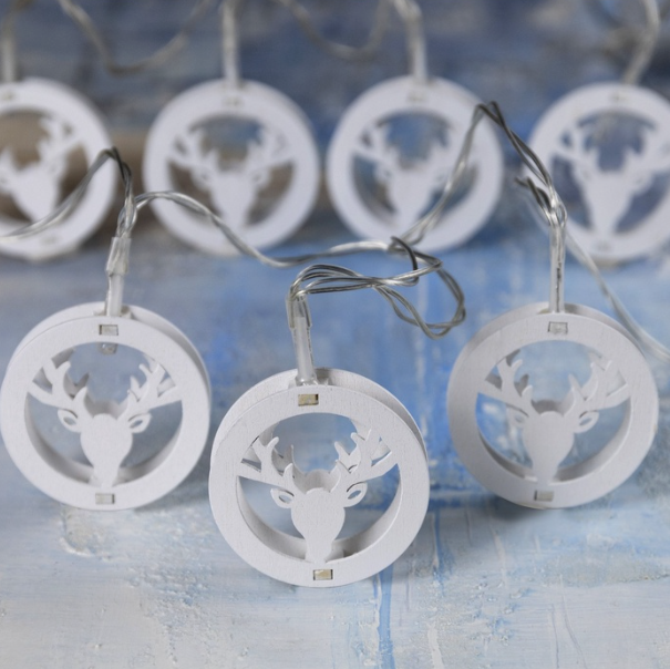 Гирлянда «Нить» 2 м с насадками «Олень», IP20, прозрачная нить, 10 LED, батарейки AAх2 (нет в компле в строительных магазинах СтройГрад