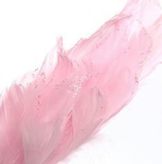 Фигурка новогодняя ˮКоролевская птицаˮ 33 см, розовый в строительных магазинах СтройГрад